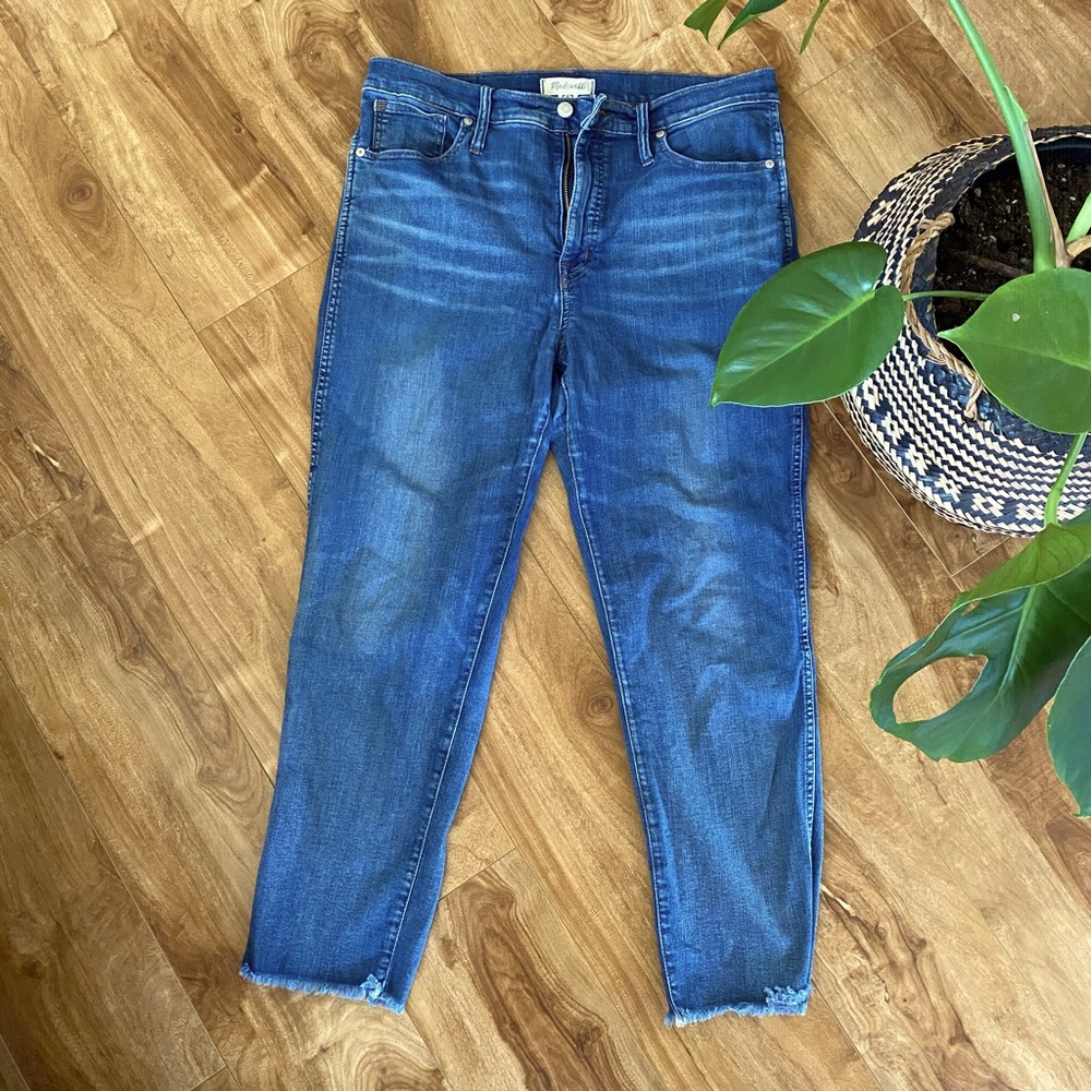 Size 31 Madewell Stovepipe raw hem jeans
